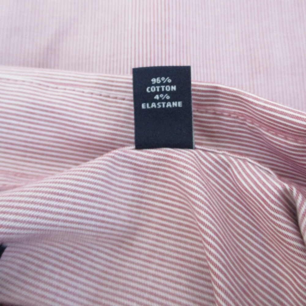 Tommy Hilfiger Men Oxford Dress Shirt - Picture 4 of 5